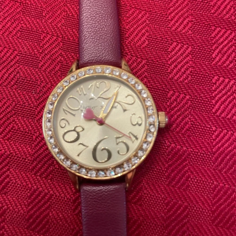Betsey Johnson watch - Picture 2 of 7